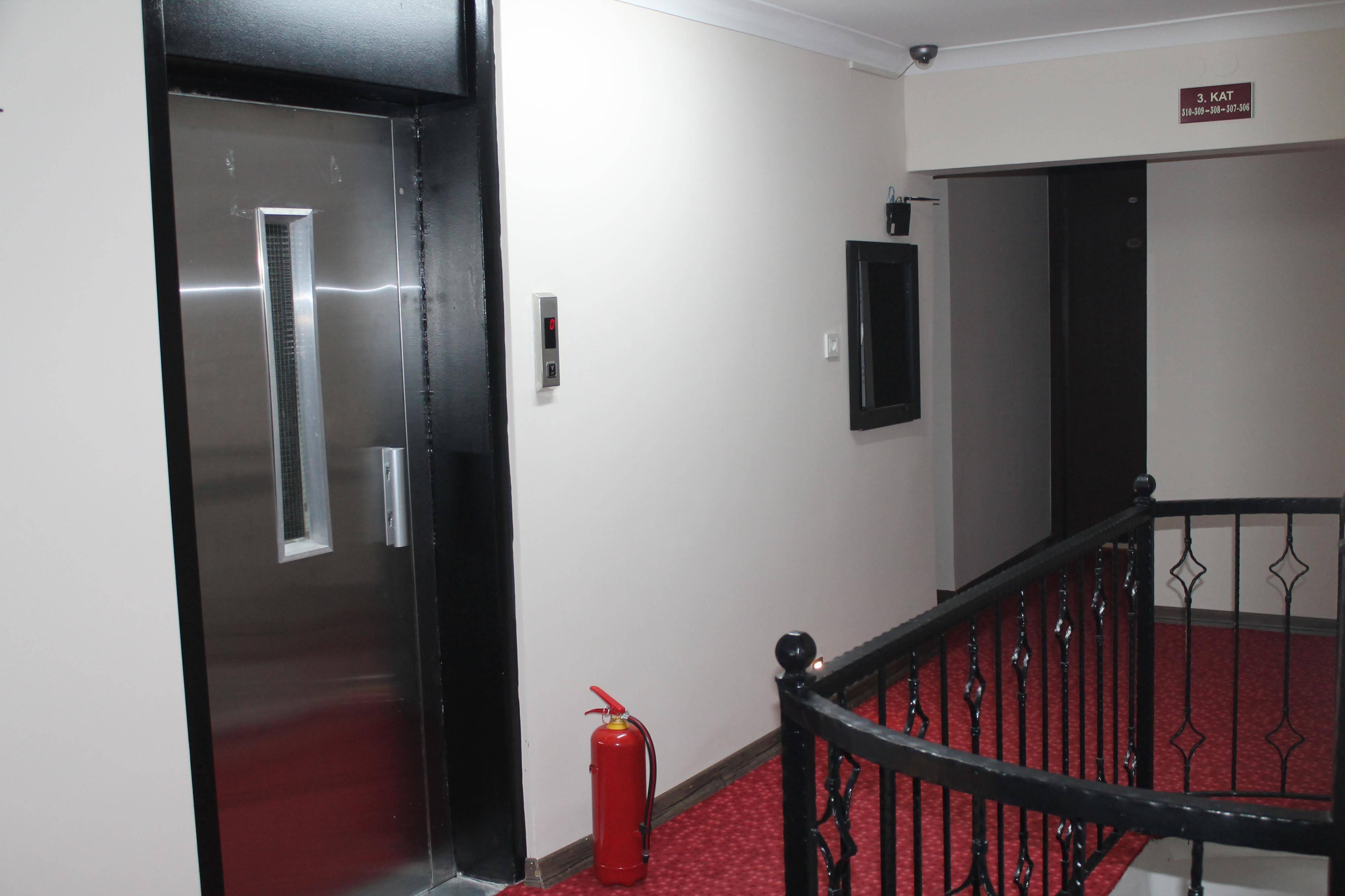Hotel Abro Necatibey Ankara Extérieur photo